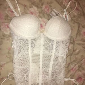 I Do VS White bustier top!